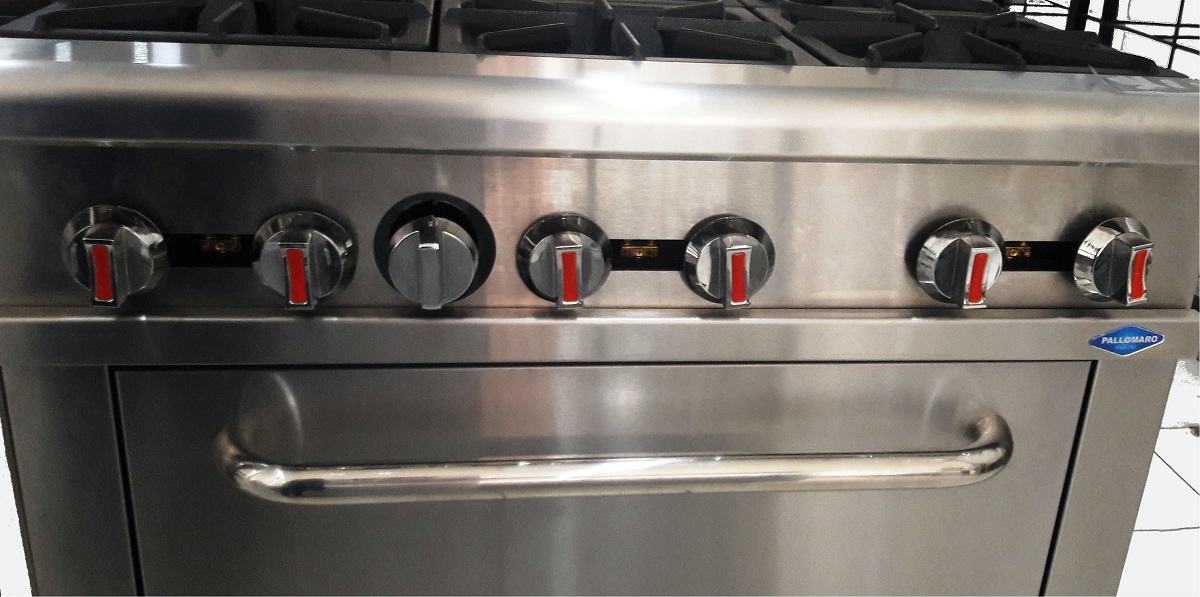 ESTUFA A GAS CON HORNO DE 6 PUESTOS ESTUFA A GAS CON HORNO DE 6 PUESTOS